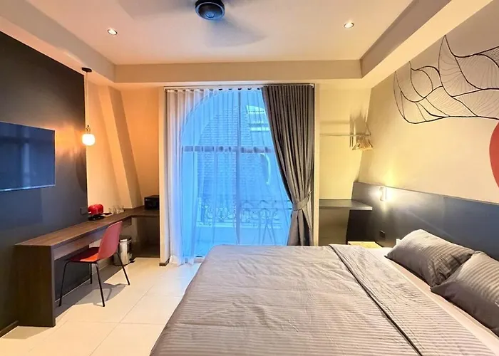 Luxury Loft 3br Sleeps 10 Near Bts Silom 曼谷