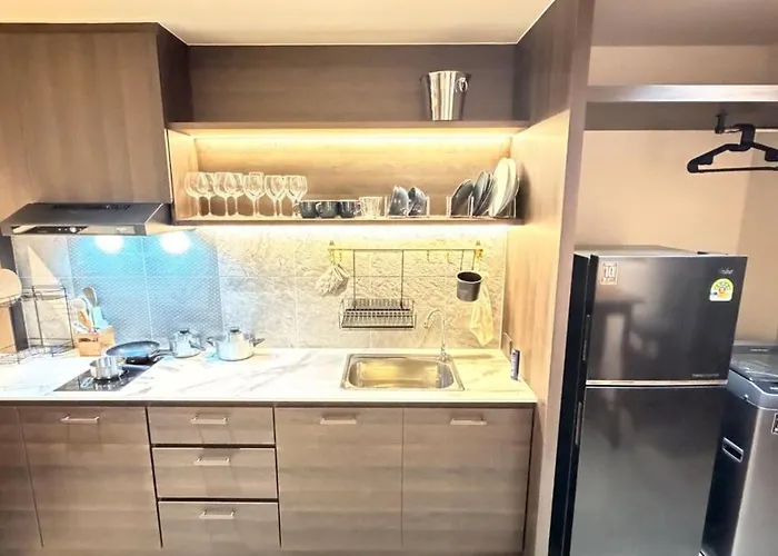 Luxury Loft 3br Sleeps 10 Near Bts Silom