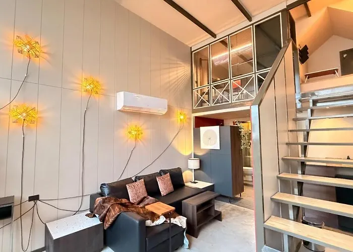 Luxury Loft 3br Sleeps 10 Near Bts Silom 別墅 曼谷