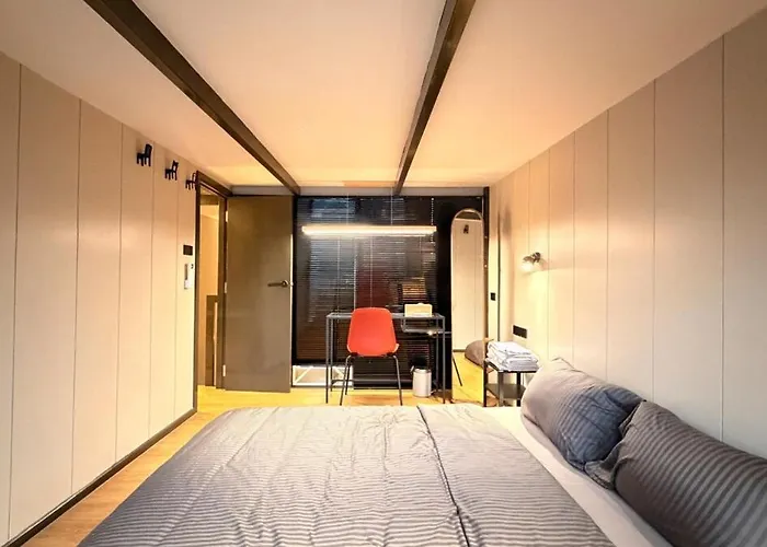 Luxury Loft 3br Sleeps 10 Near Bts Silom 別墅 *